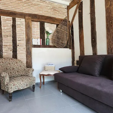 Sous Les Pins La Grange A Deux * Giscos
